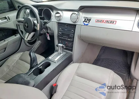 2008 Ford Mustang z USA, uszkodzony, nr VIN 1ZVHT80N385125865